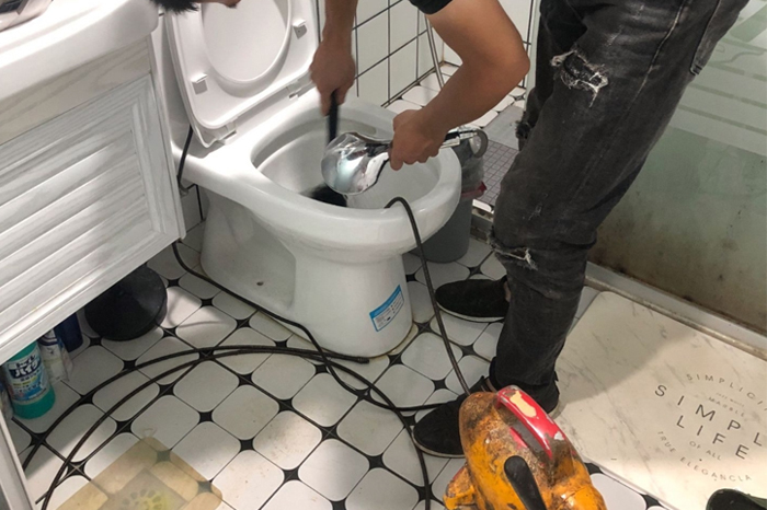 久治疏通下水道